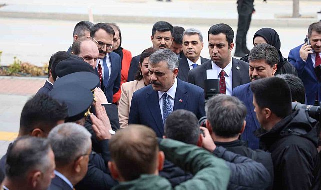 İçişleri Bakanı Çiftçi: "Herkes endişe içerisindeyken bizim öyle bir tasamız yok, başımızda bir dünya lideri var"