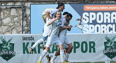 İnegöl Kafkas Spor Kulübü şampiyon oldu, 2. Lig'e yükseldi