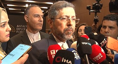 İran Dışişleri Bakan Yardımcısı Said Hatibzade "Diplomasinin kullanıldığı ve ardından yeniden savaş başlatıldığı bu kısır döngü sona ermeli"