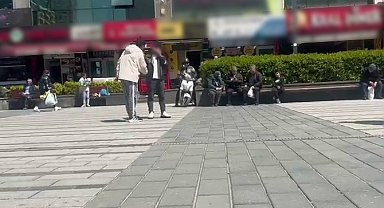 İstanbul'da 'hanutçuların güzellik merkezi bahanesiyle senet imzalattığı' iddiası