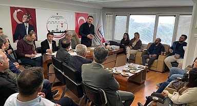 İZMİRMARAŞDER güven tazeledi, Safa Narlı yeniden başkan seçildi