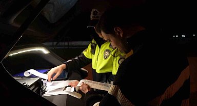 Kadıköy'de makas atan sürücü: "90 bin lirasında değilim ama arabamı bağlama"