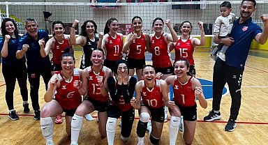 Kahramanmaraş Büyükşehir Belediyespor kadın voleybol takımı 2. Lig'e yükseldi