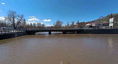 Kars'ta Bedesten Bölgesi'nde estetik tartışması