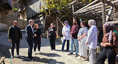 Kaymakam Arıkan'dan Apçağa köyünde restorasyon çalışmaları incelemesi