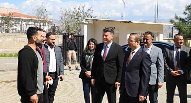 Kaymakam Baycar, öğrencilerle geleceği konuştu