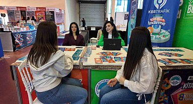 Kayseri Kitap Fuarı'nda çocukların keyfi yerinde