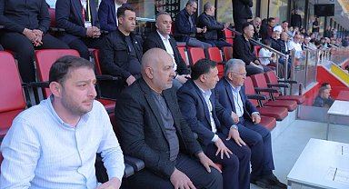 Kayserispor eski Başkanı Ali Çamlı: "Kayserispor'umuz için birlik oluyoruz"