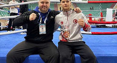 Kick Boks Türkiye Şampiyonası'nda Salihli'ye gurur veren başarı