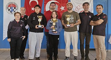 Köyceğiz'de 23 Nisan satranç turnuvası düzenlendi