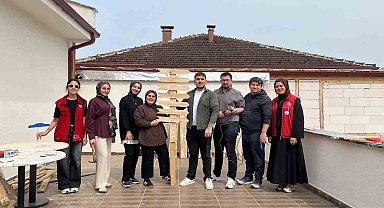 Kullanılmayan paletler tabelaya dönüştü