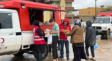 Kurtalan'da sel mağdurlarına destek
