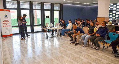 Kütüphanelerde bağımlılıkla mücadeleye yönelik farkındalık eğitimi