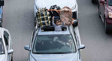 Lübnanlı aileler, ateşkesin ardından ülkenin güneyine doğru yola çıktı