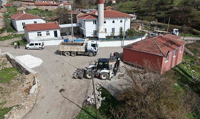 Mahalleli istedi, Başkan Hamamcı harekete geçti