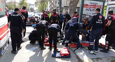 Malatya'da yunus timleri kaza yaptı: 2 polis yaralı