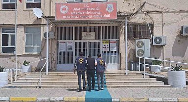 Mardin'de 50 yıl cezası bulunan 2 firari yakalandı