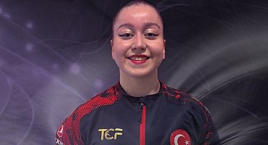 MCBÜ'lü Eylül Naz Aygör'den bronz madalya