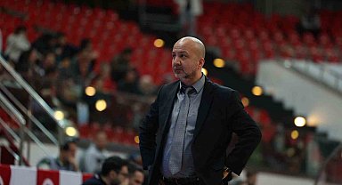 Melikgazi Kayseri'de Emre Özsarı ile yollar ayrıldı