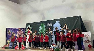 Menteşe'de çocuk tiyatrosu ilgiyle izlendi