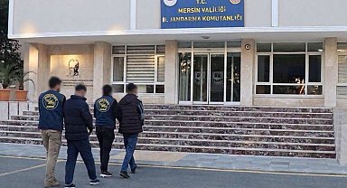 Mersin'de 2 hükümlü yakalanıp cezaevine gönderildi
