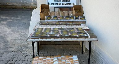 Mersin'de 2 şüpheli binlerce kaçak makaronla yakalandı