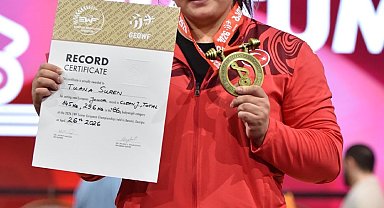 Milli halterci Tuana Süren, Avrupa üçüncüsü