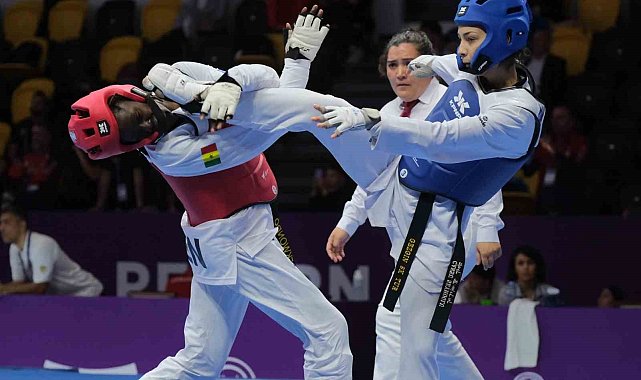 Milli taekwondocu Cansu Şeyhoğlu dünya ikincisi