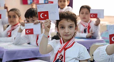 Minik eller yiğit yürekler için mektup yazdı, yigitlerin cevabı gecikmedi