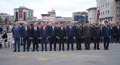 Muş'ta 23 Nisan Ulusal Egemenlik ve Çocuk Bayramı kutlandı