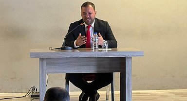 Narman'da LGS ve YKS öğrencilerine motivasyon semineri düzenlendi