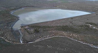 Niğde'de sağanak ve eriyen kar suları taşkınlara neden oldu