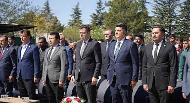 Niğde'de üreticilere tohum ve çilek fidesi desteği: 522 üreticiye dağıtım yapıldı