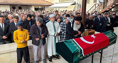 Okul saldırısında hayatını kaybeden Şuranur son yolculuğuna uğurlandı