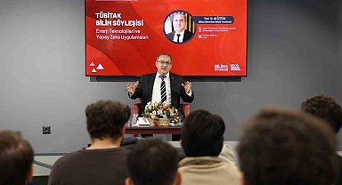 Öztürk "Yapay zeka her meslekte yeni bir dönem başlatıyor"