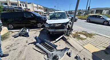 Sahil Güvenlik aracı kaza yaptı: 2 yaralı