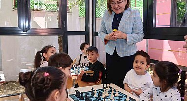 Şahin, "şehrim okulum" projesi kapsamında velilerle buluştu