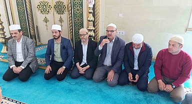 Selendi'de hacı adayları dualarla uğurlandı