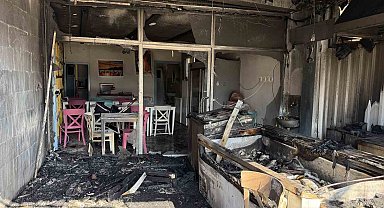 Serik'te balıkçı dükkanı çıkan yangında kullanılamaz hale geldi