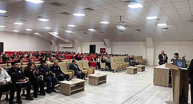 Seydikemer'de öğrencilere siber güvenlik semineri