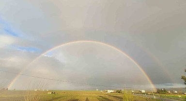 Siirt'te yağmur sonrası oluşan gökkuşağı mest etti