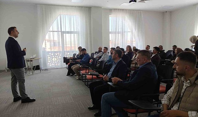 Sincan Belediyesinden 'Bilimsel İlaçlama Yöntemleri ve Saha Koordinasyonu' eğitimi