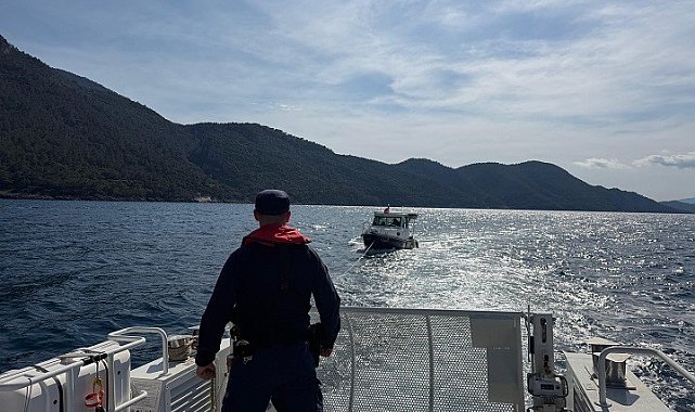 Sürüklenen teknedeki 2 kişi kurtarıldı