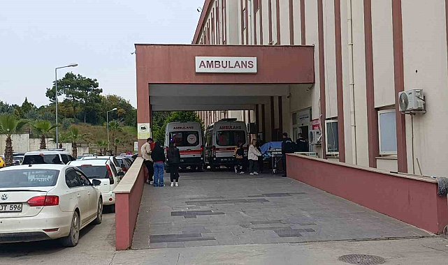 Tarlada görevlileri beklerken kalp krizi geçiren yaşlı adam hayatını kaybetti