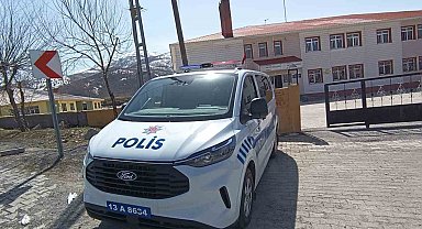 Tatvan'da okul çevrelerinde güvenlik önlemleri artırıldı