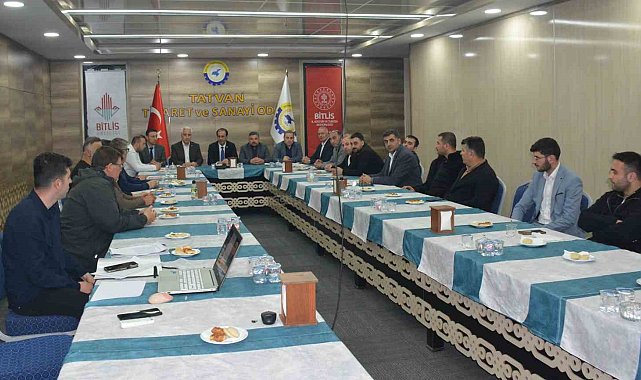 Tatvan'da turizm sektör temsilcileri toplantısı gerçekleştirildi