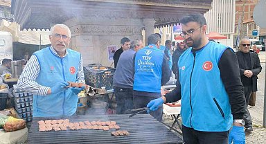 Tavas Müftülüğü evlenecek gençler için hayır çarşısı kurdu