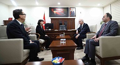 TBMM Başkanı Kurtulmuş, Koreli milletvekilini tedavi gördüğü hastanede ziyaret etti