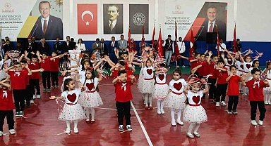 Tomarza'da 23 Nisan coşkusu