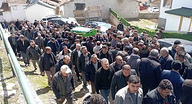 Traktörden düşerek hayatını kaybeden genç son yolculuğuna uğurlandı